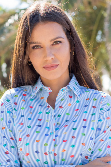 Camisa mil rayas estampada con teléfonos